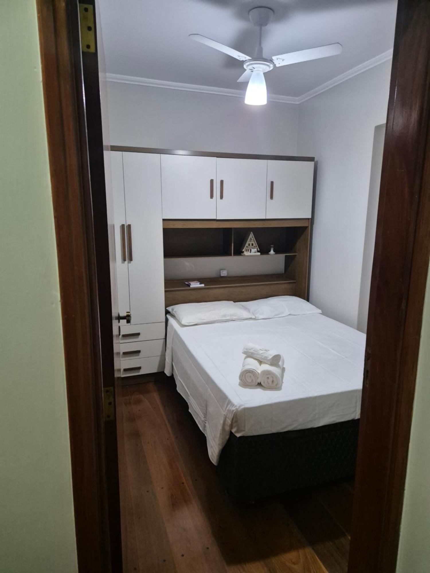 Apartamento Espacoso Na Serra, 3 Quartos E 1 Vaga De Garagem - Centro 세라니그라 외부 사진